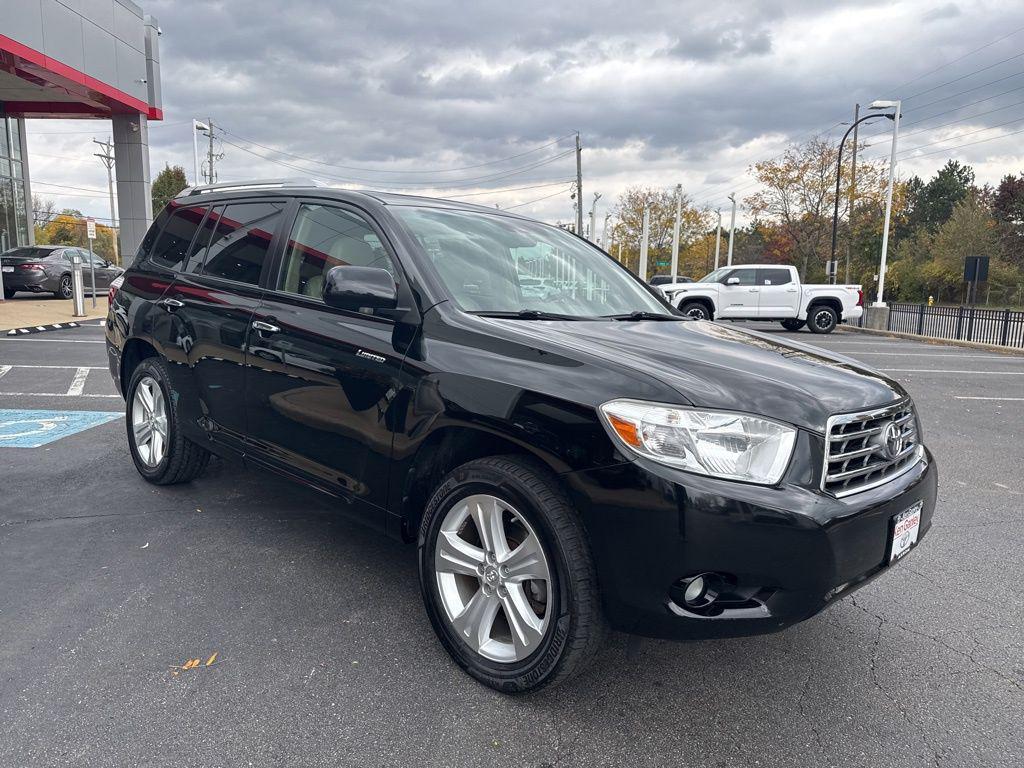 used 2010 Toyota Highlander car, priced at $11,987