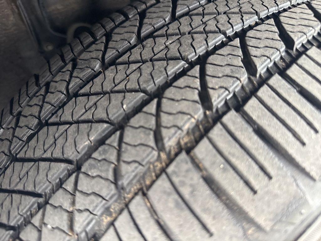 used 2010 Toyota Highlander car, priced at $11,987