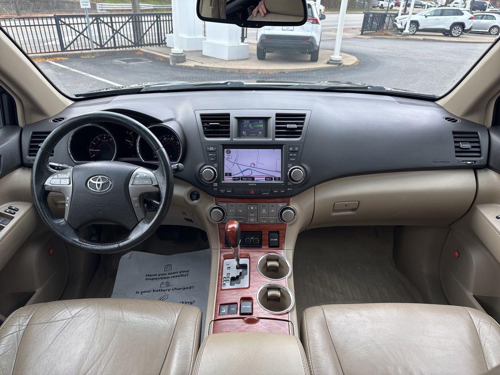 used 2010 Toyota Highlander car, priced at $11,987
