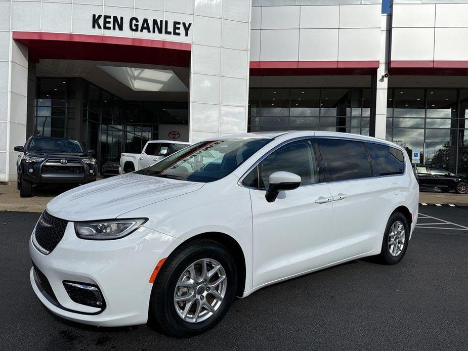 used 2023 Chrysler Pacifica car, priced at $25,646