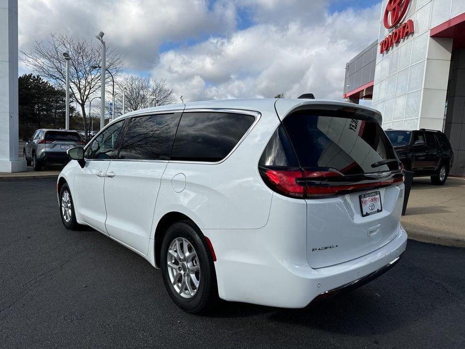 used 2023 Chrysler Pacifica car, priced at $25,646