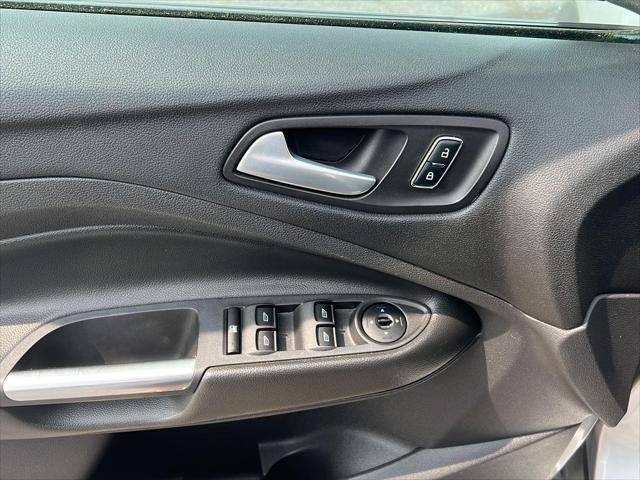 used 2013 Ford Escape car, priced at $8,950