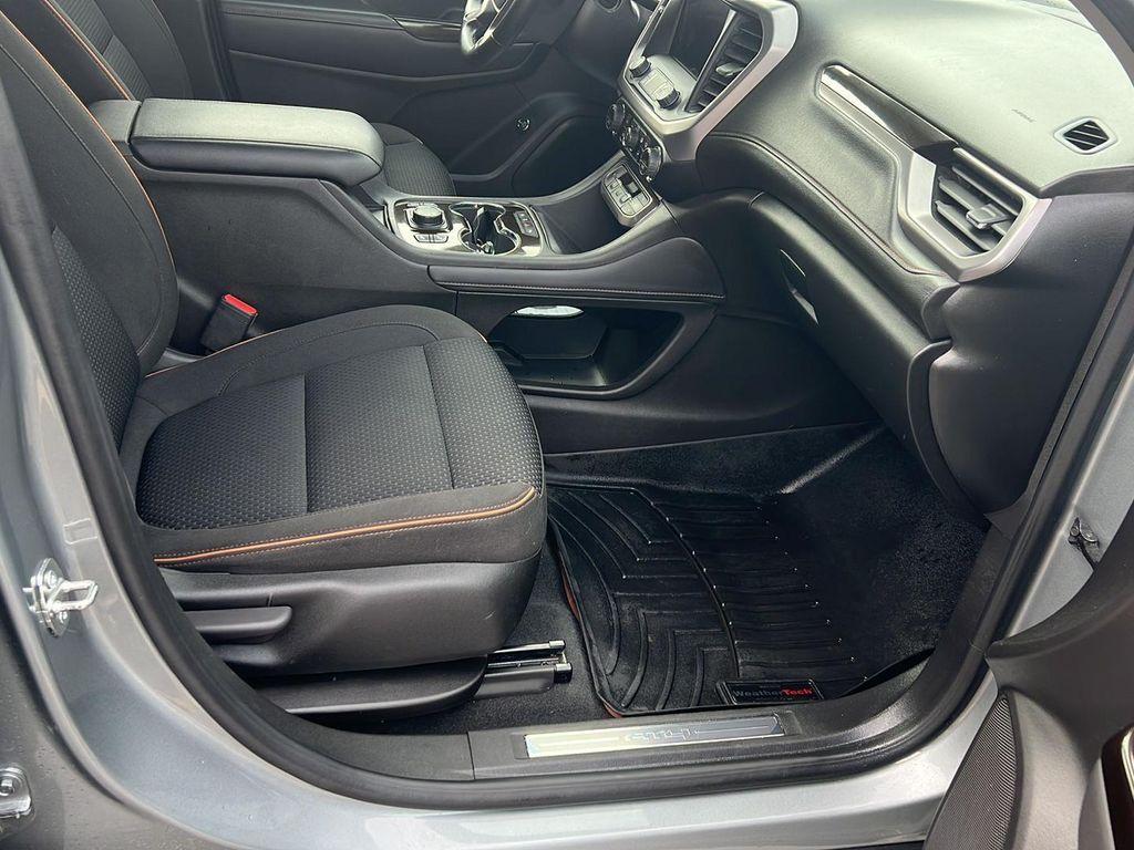 used 2023 GMC Acadia car, priced at $29,950