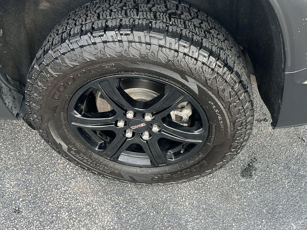 used 2023 GMC Acadia car, priced at $29,950