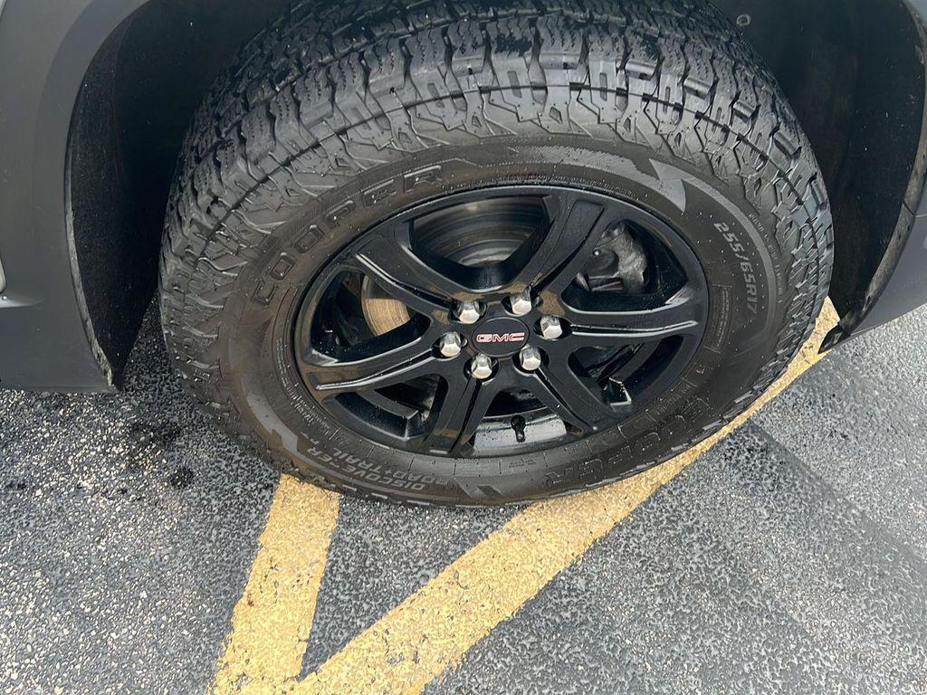 used 2023 GMC Acadia car, priced at $29,950