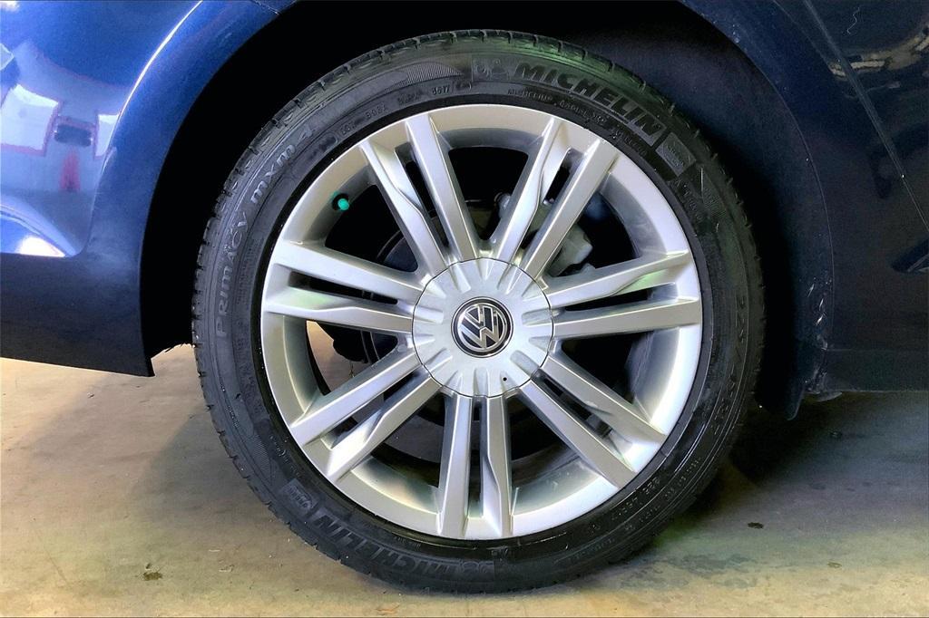 used 2015 Volkswagen Golf SportWagen car, priced at $20,998
