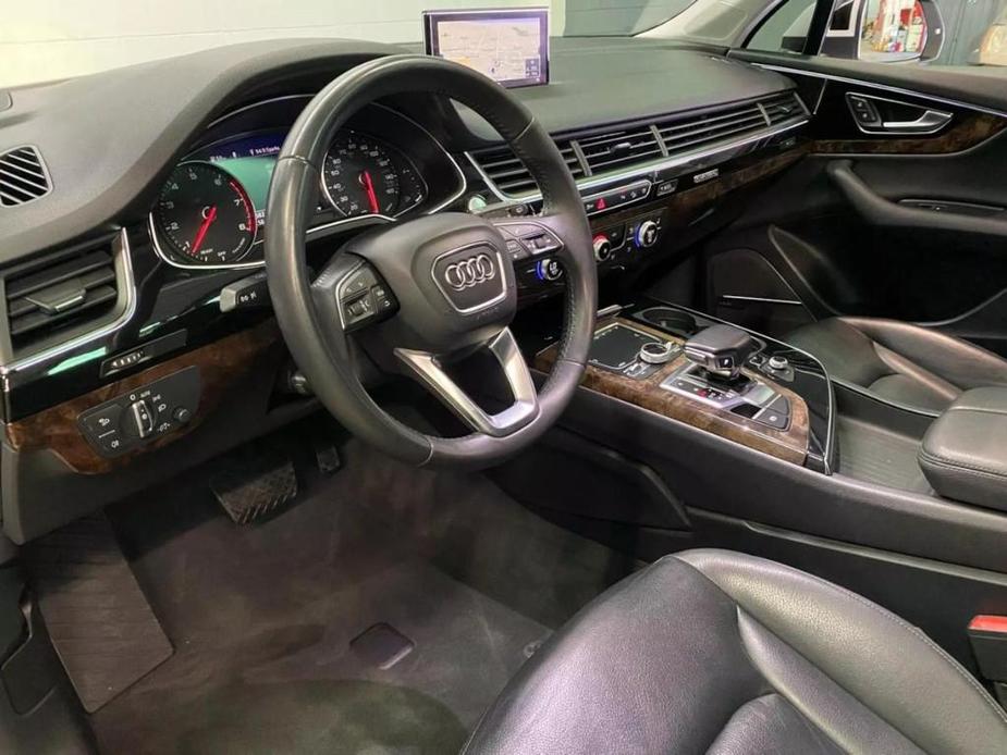 used 2018 Audi Q7 car, priced at $23,998