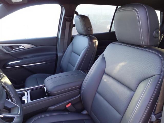 new 2025 Chevrolet Traverse car, priced at $48,090