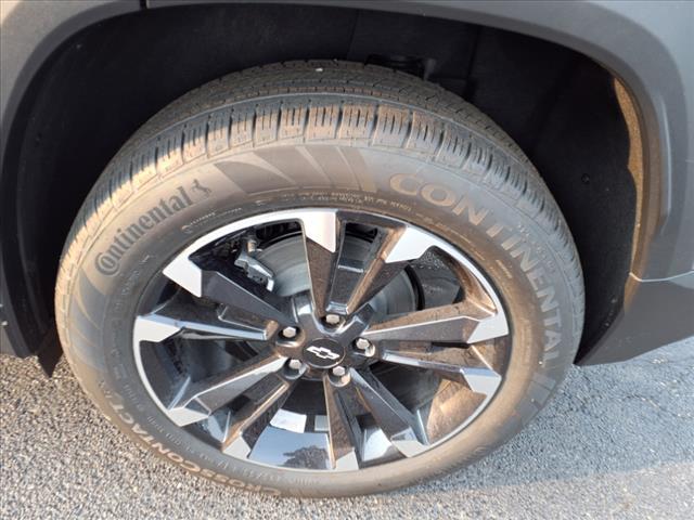 new 2026 Chevrolet Equinox car, priced at $36,395