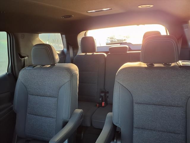 new 2025 Chevrolet Traverse car, priced at $40,595