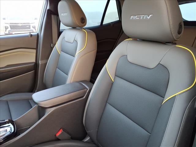new 2025 Chevrolet Trax car, priced at $27,980