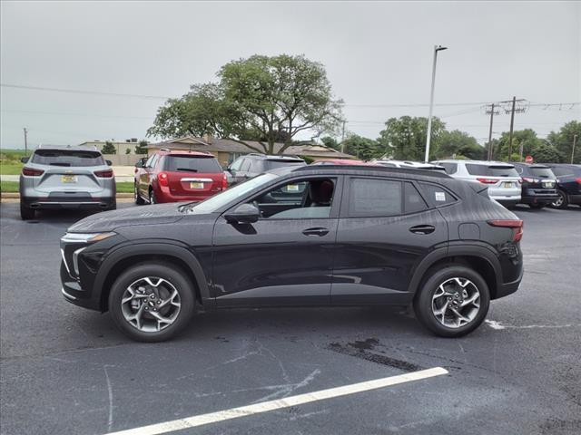 new 2025 Chevrolet Trax car, priced at $23,990