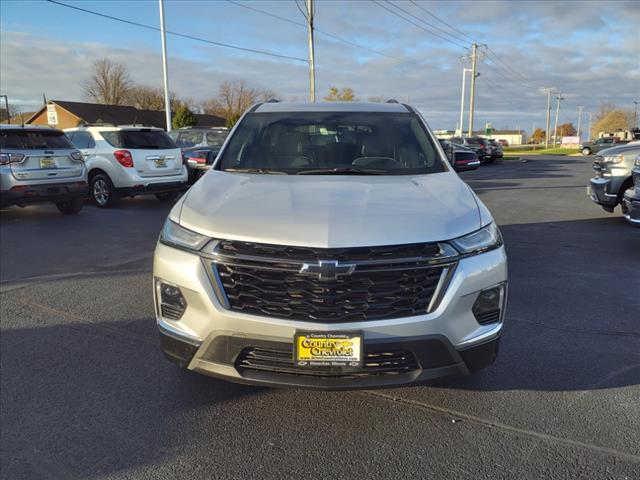 used 2022 Chevrolet Traverse car, priced at $37,990