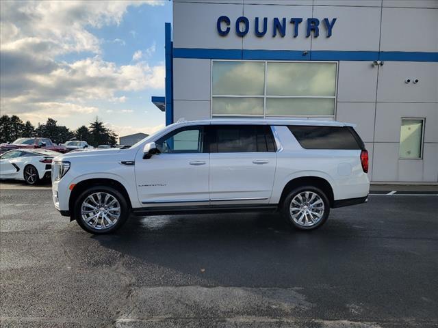 used 2023 GMC Yukon XL car, priced at $69,990