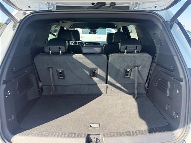 used 2024 Chevrolet Traverse car, priced at $48,990