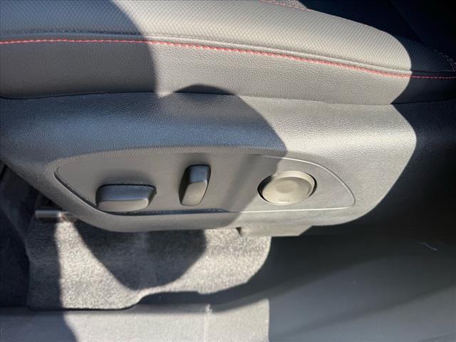 used 2024 Chevrolet Traverse car, priced at $48,990