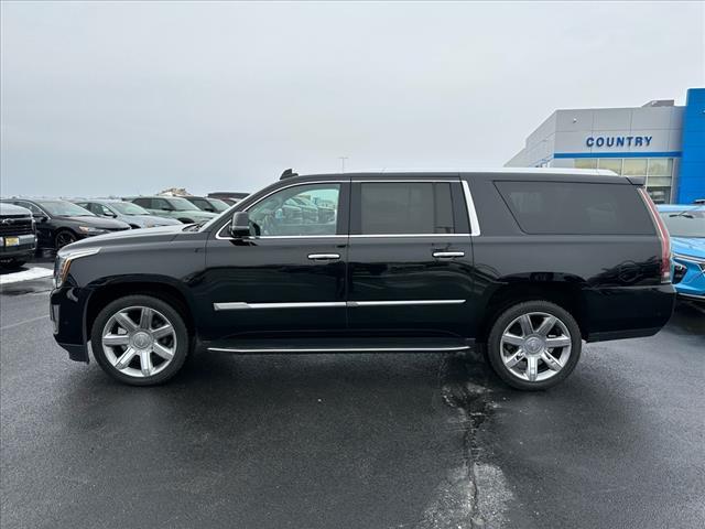 used 2019 Cadillac Escalade ESV car, priced at $35,990