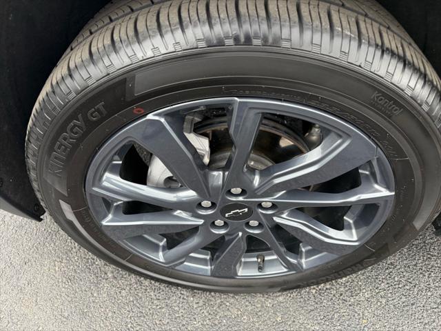 used 2024 Chevrolet Equinox car, priced at $33,990