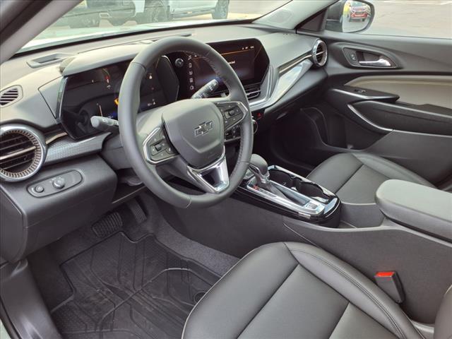 new 2025 Chevrolet Trax car, priced at $26,280