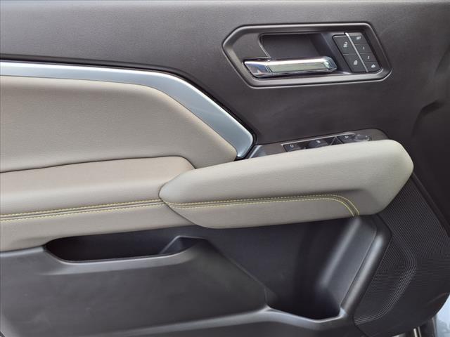 new 2025 Chevrolet Colorado car, priced at $52,515