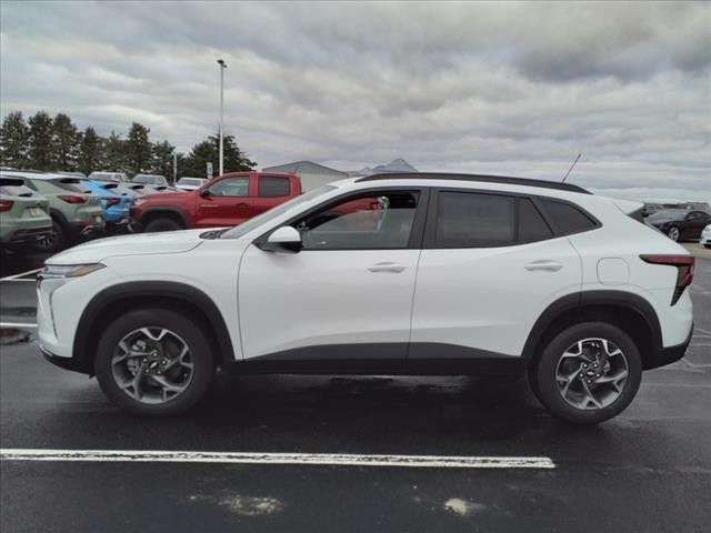 new 2025 Chevrolet Trax car, priced at $22,990