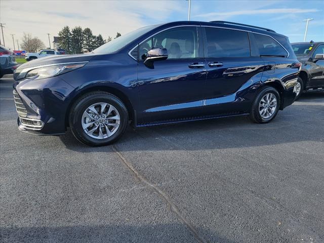 used 2023 Toyota Sienna car, priced at $48,990