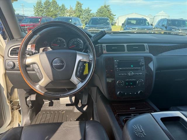 used 2009 GMC Yukon car, priced at $11,990