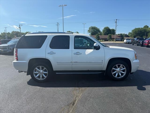 used 2009 GMC Yukon car, priced at $11,990