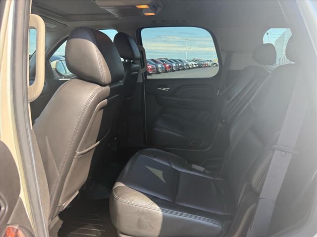 used 2009 GMC Yukon car, priced at $11,990