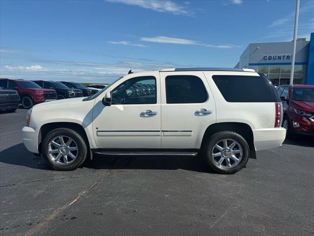 used 2009 GMC Yukon car, priced at $11,990