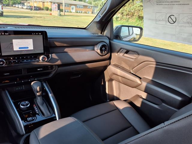 new 2025 Chevrolet Colorado car, priced at $42,635