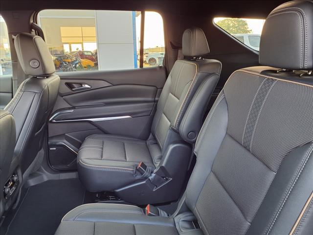 new 2025 Chevrolet Traverse car, priced at $55,395