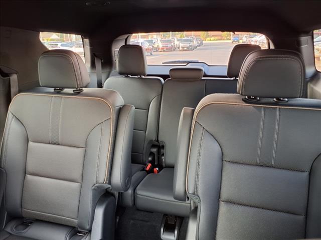 new 2025 Chevrolet Traverse car, priced at $55,395