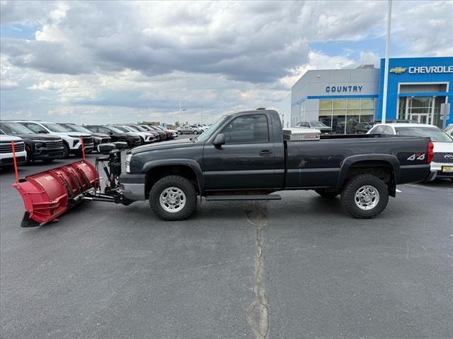 used 2004 Chevrolet Silverado 2500 car, priced at $13,990
