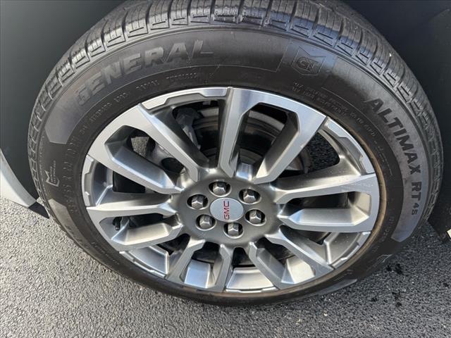 used 2023 GMC Acadia car, priced at $39,990