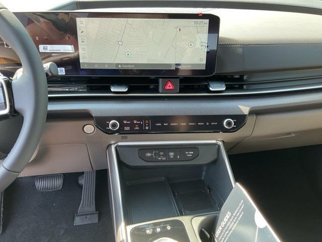 new 2026 Kia Carnival Hybrid car, priced at $43,188