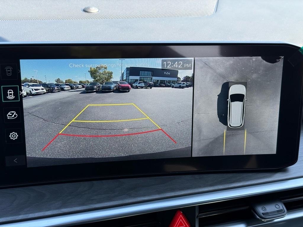 new 2026 Kia Sorento car, priced at $46,052