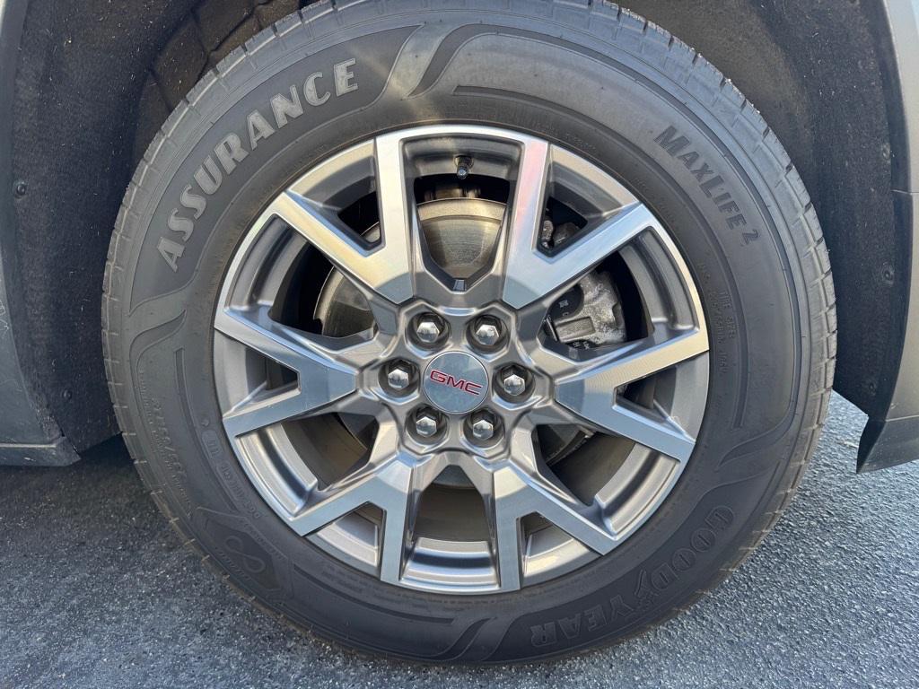 used 2021 GMC Acadia car, priced at $23,986