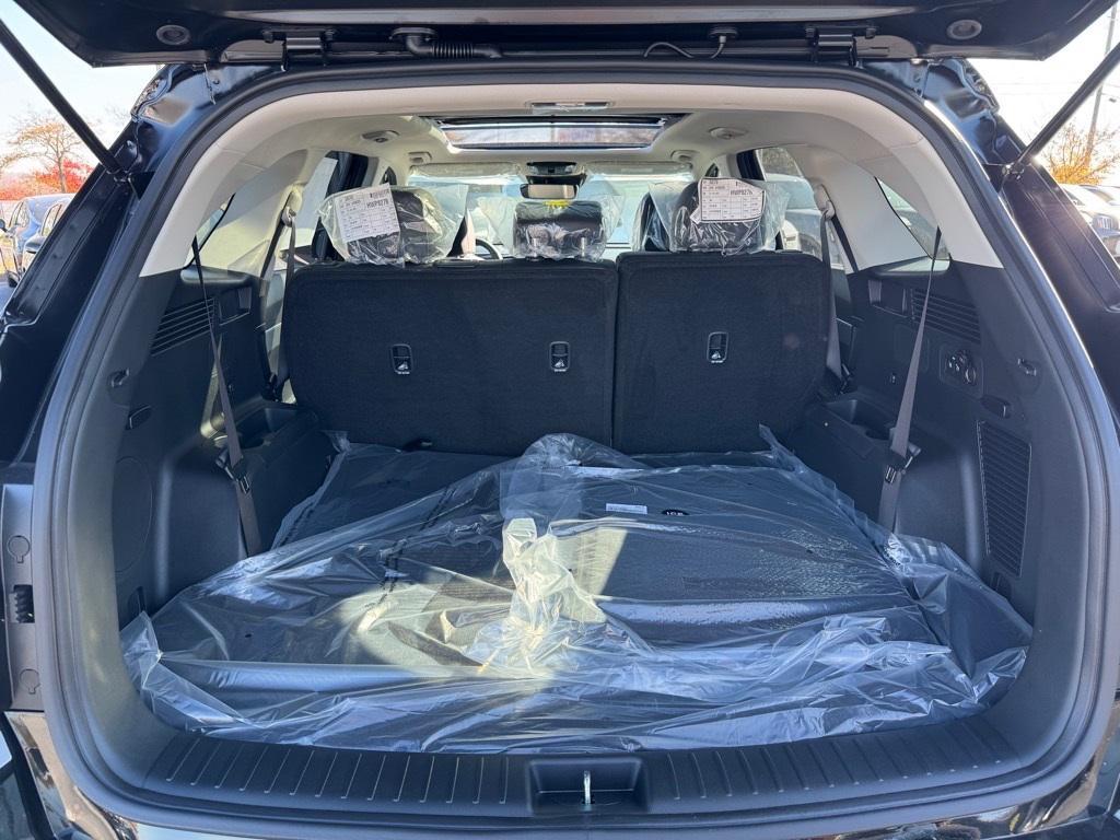 new 2026 Kia Sorento car, priced at $38,575