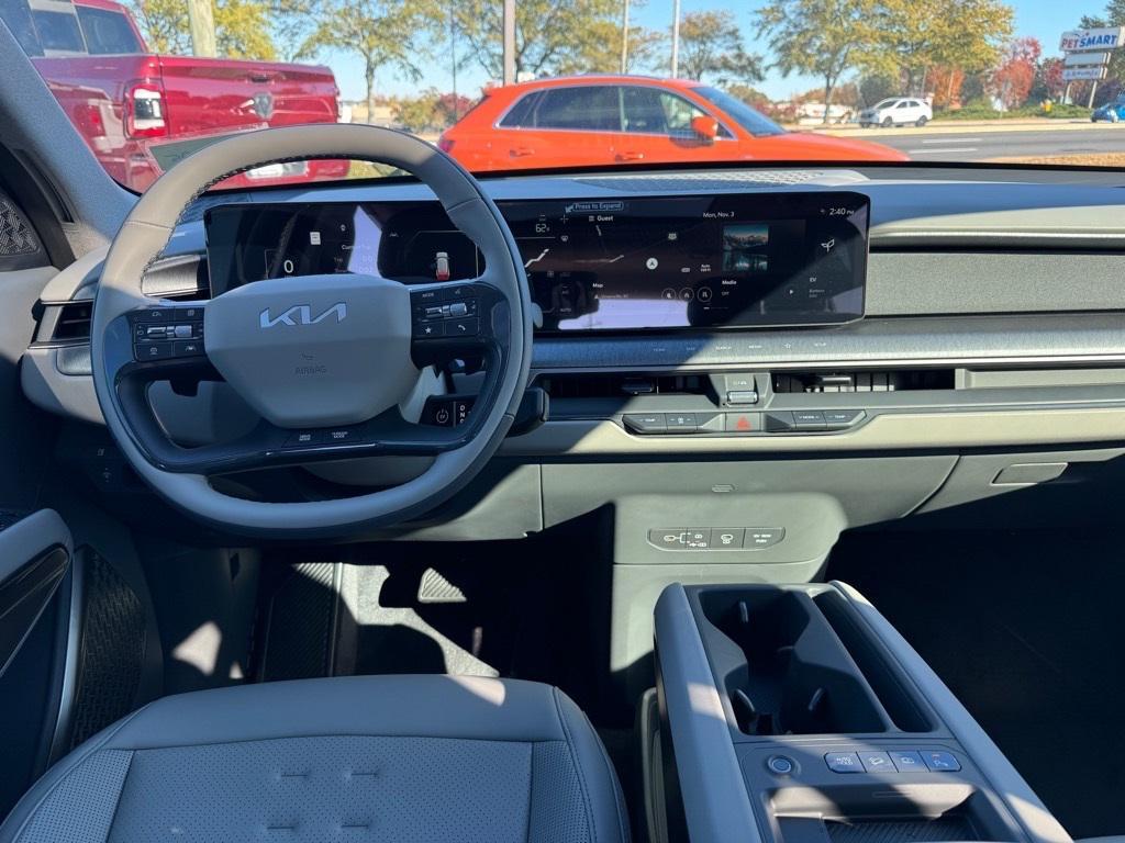 new 2026 Kia EV9 car, priced at $63,658