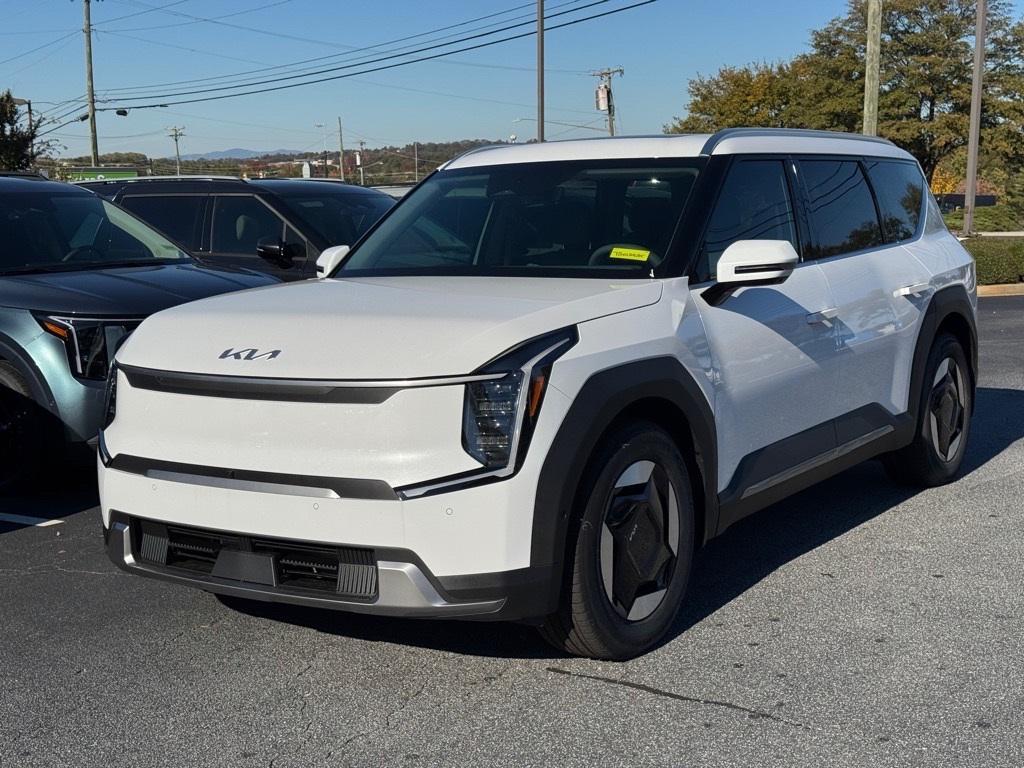 new 2026 Kia EV9 car, priced at $63,658