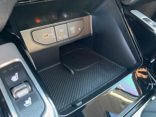 new 2025 Kia Sorento car, priced at $42,042