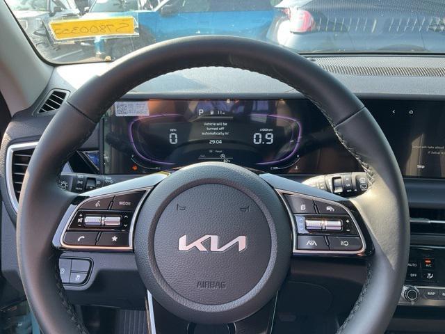 new 2025 Kia Seltos car, priced at $28,043
