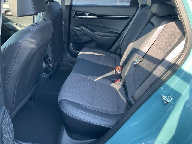 new 2025 Kia Seltos car, priced at $28,043