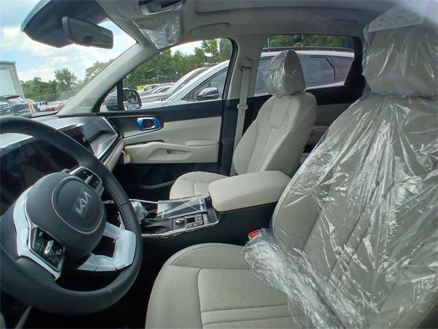 new 2025 Kia Sorento car, priced at $38,735