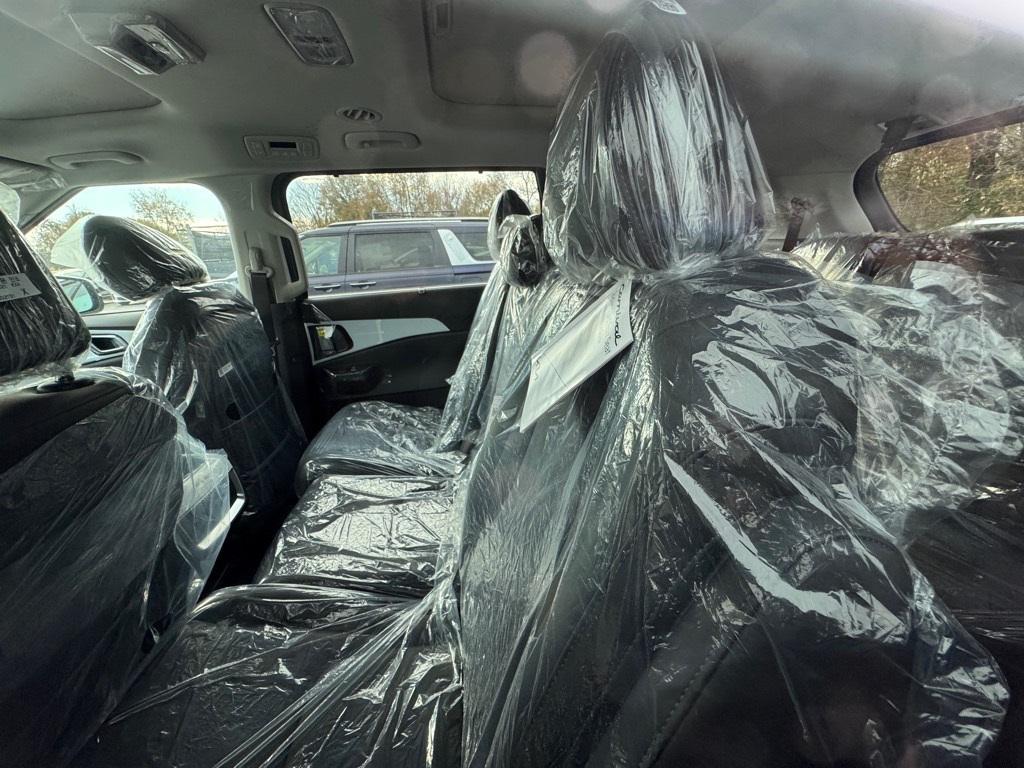 new 2026 Kia Carnival car, priced at $49,930