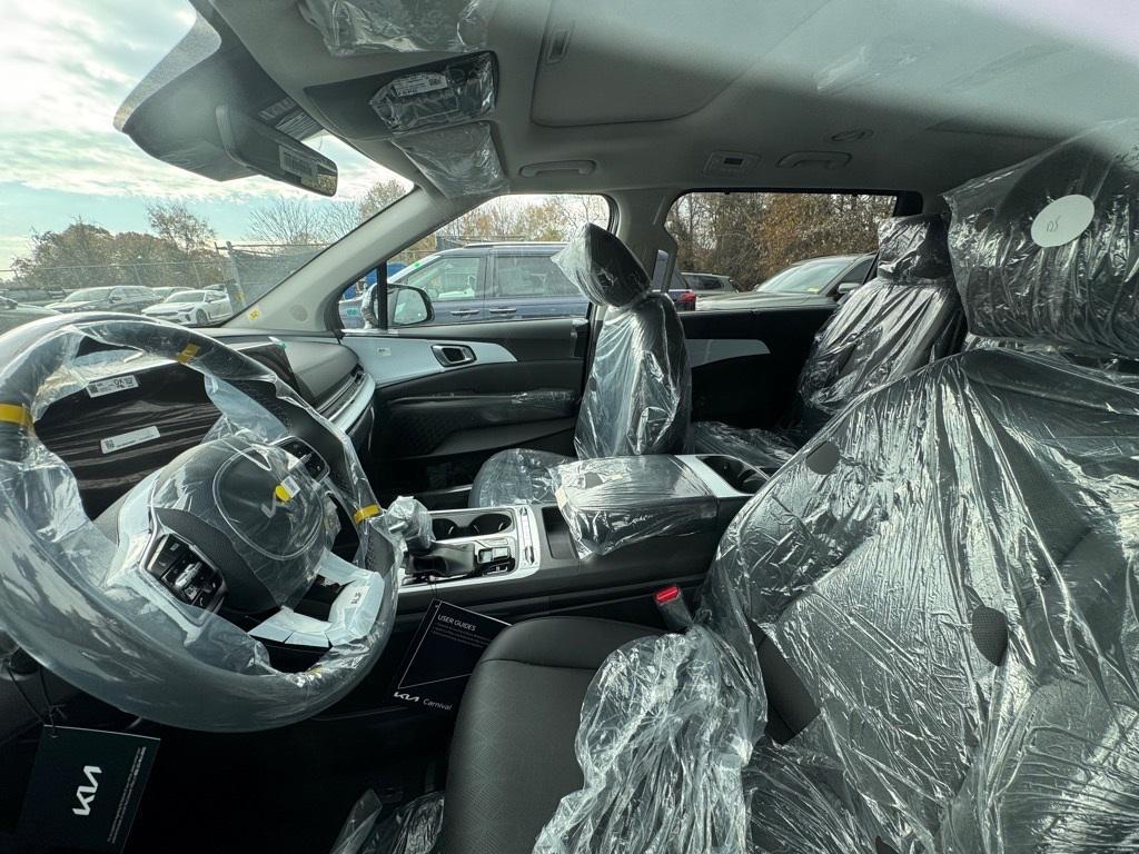 new 2026 Kia Carnival car, priced at $49,930