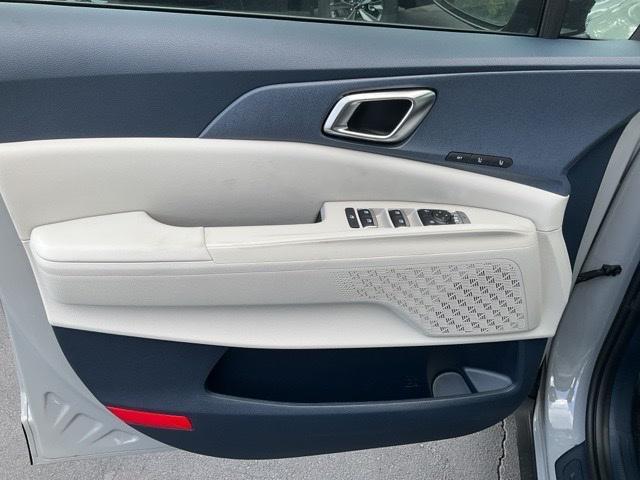 new 2026 Kia Carnival car, priced at $45,943