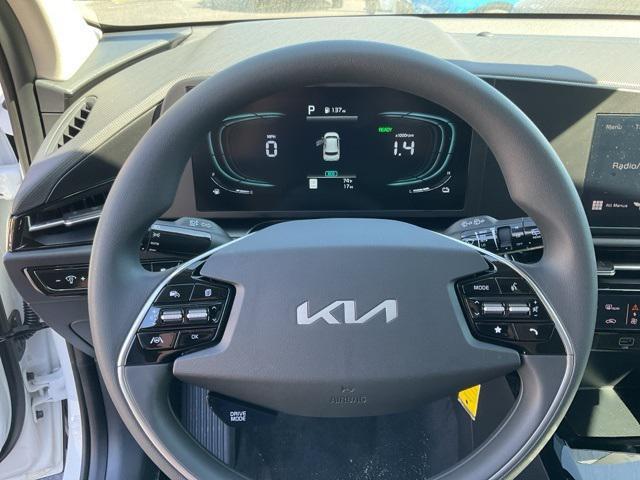 new 2025 Kia Niro car, priced at $28,175