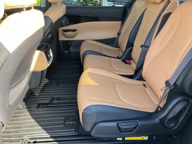 used 2024 Kia Carnival car, priced at $36,777